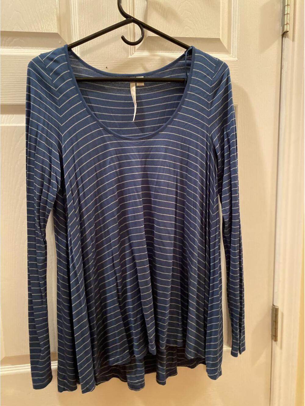 LC Lauren Conrad Blue and White Striped Long Sleeve Top, Size Medium